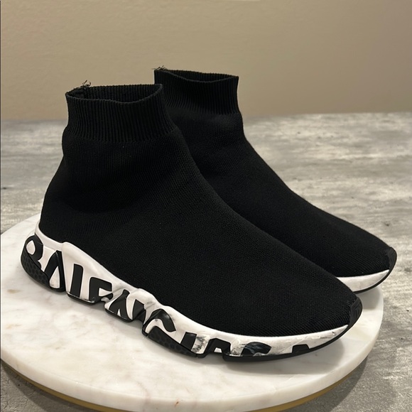 Balenciaga Speed Sock High Trainers Black 
 size 40 M-7  W-10 - Picture 1 of 13